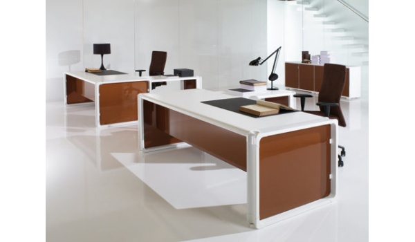 bureau_design_pitement_mtal_verre_teint-peon