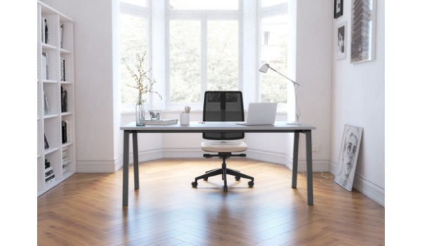 bureau_rectangulaire_design_pitement__a-tinecci