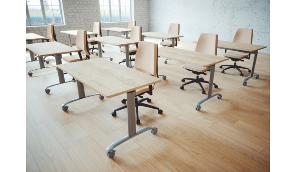 salle_de_cours_tables_basculantes