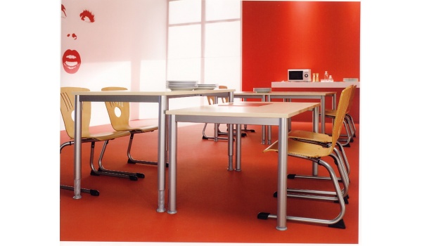 tables__pieds_cylindriques-space_540426344